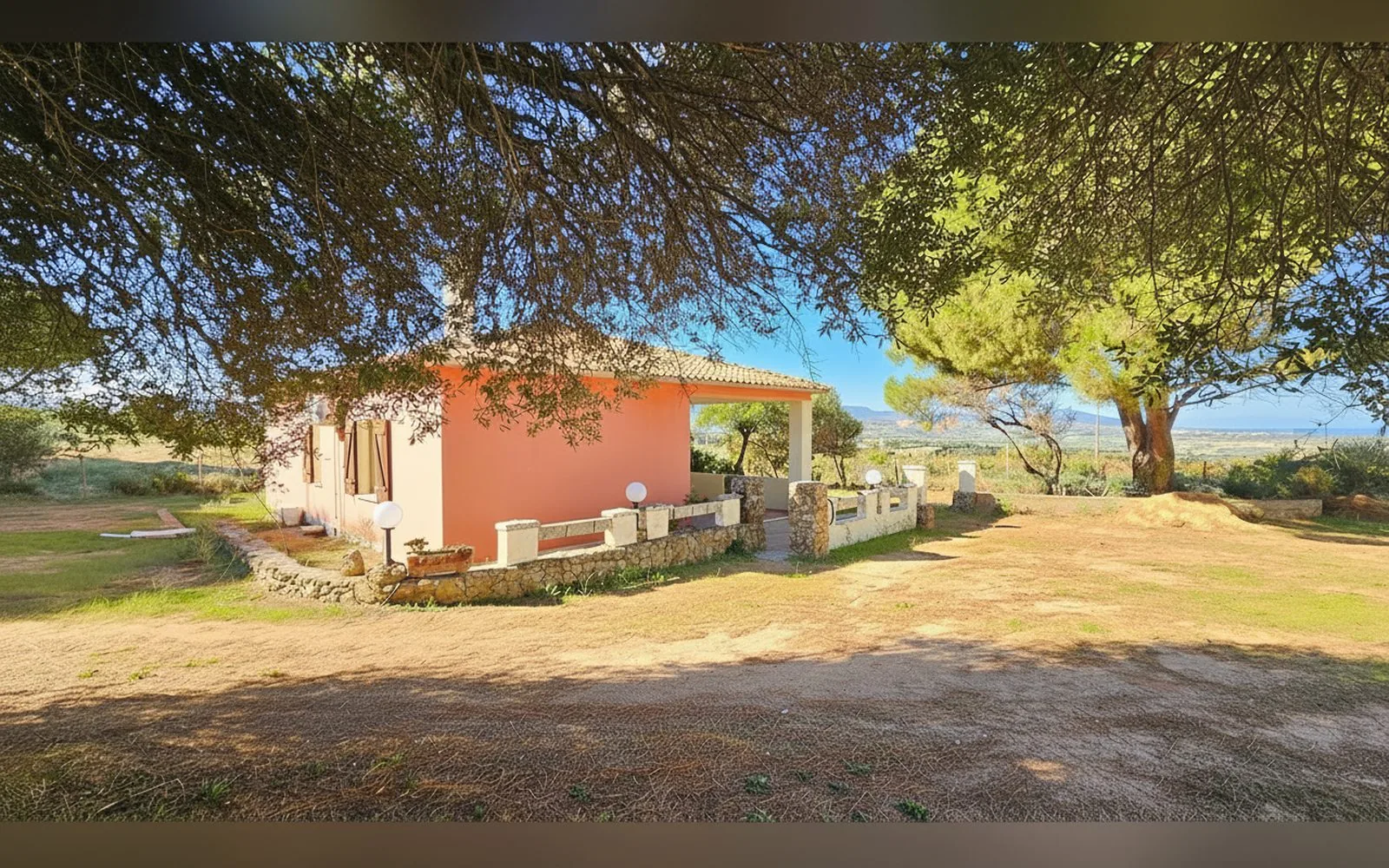Villa Jolies, 